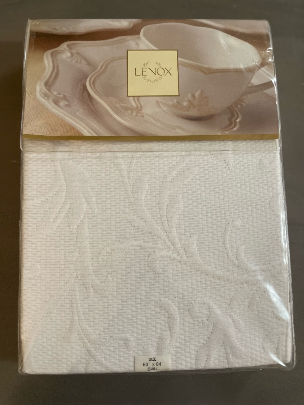 NEW Lenox White Matelasse Oval Tablecloth with Floral Vine Design - 60 x 84 inch
